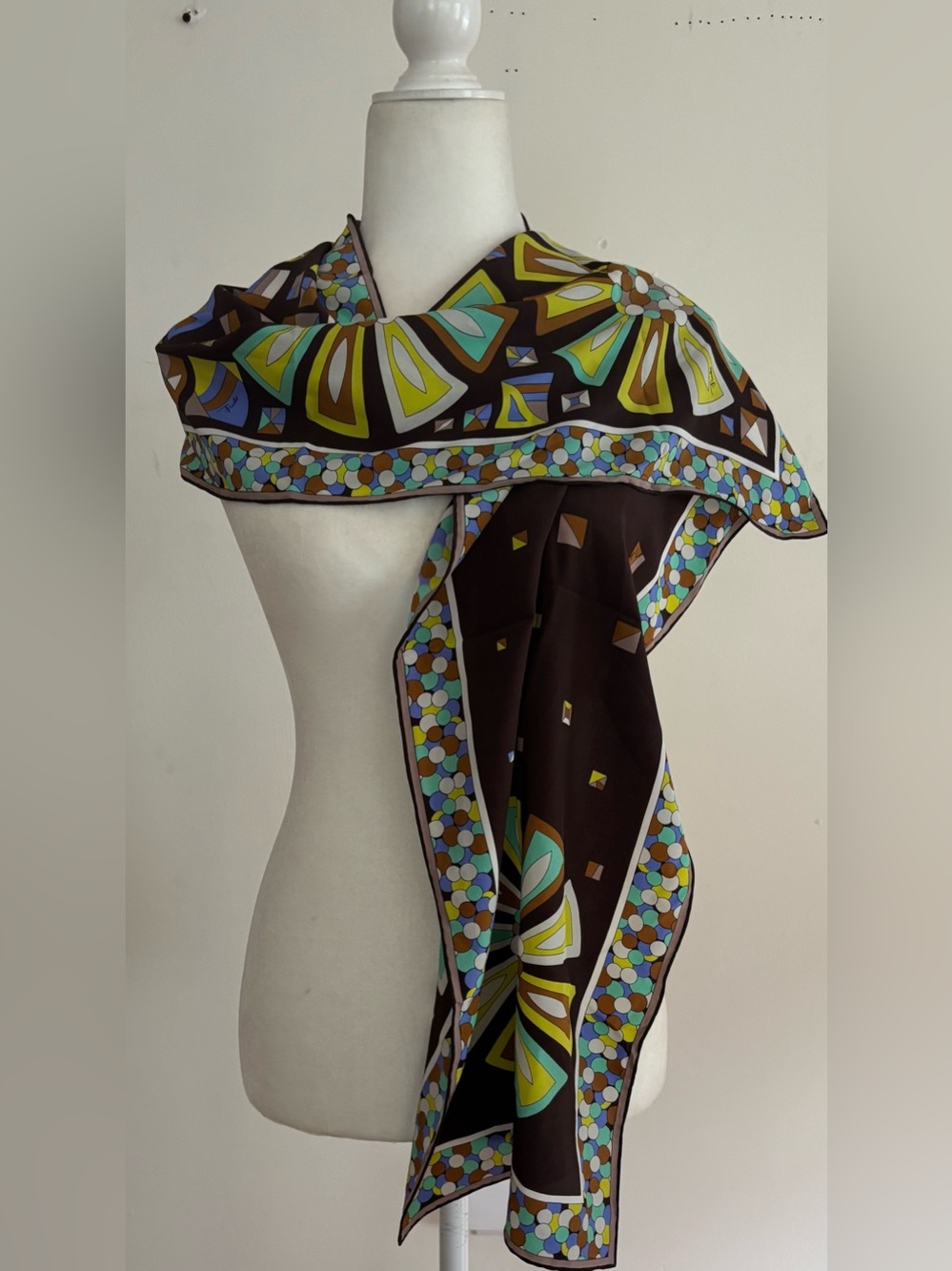 Emilio Pucci Firenze 100% Silk Oblong Scarf Stole vivara Geometric
